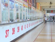 Nhà xe gặp khó khăn vì ế ẩm sau đại dịch