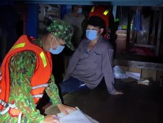 Biên phòng Quảng Nam bắt 5 tàu cá khai thác hải sản trái phép