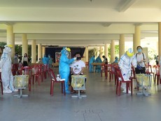 Đà Nẵng: Gần 11.000 thí sinh thi đợt 2 được lấy mẫu xét nghiệm