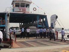 Video: Phà Rạch Miễu tạm tái hoạt động sau 12 năm vắng bóng
