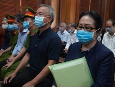Video: Bác đề nghị thay kiểm sát viên của đại gia Bạch Diệp