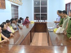 Công an phường triệt phá 3 điểm tổ chức ghi số đề