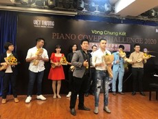 Chàng producer phòng thu đoạt giải nhất cuộc thi Piano