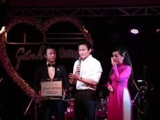 Hơn 1 tỉ đồng từ đêm nhạc của Quý Bình để ủng hộ miền Trung