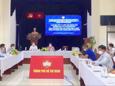 Video: UBMTTQVN TP.HCM làm việc với các siêu thị, tìm cách hỗ trợ người dân