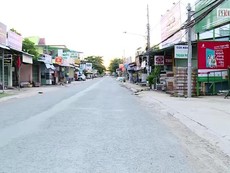 Video: Đêm đầu tiên người dân Vĩnh Long không ra đường sau 18 giờ