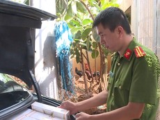 Phát hiện vụ vận chuyển gần 15.000 gói thuốc lá lậu