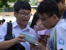Tuyển sinh lớp 10: Thí sinh nói gì về môn thi Anh văn?