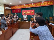 Video: Quận 10 lên tiếng vụ bảo vệ dân phố đánh 2 thiếu niên