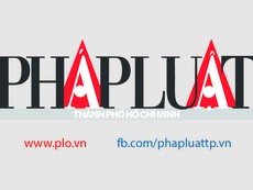 Lê Huỳnh Đức từng đứng như trời trồng nhìn Kiatisak ghi bàn