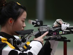 HCV Olympic đầu tiên đã được trao cho xạ thủ Trung Quốc