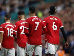 Giao thêm việc cho Ronaldo