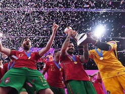 Chào đón tân vương Bồ Đào Nha