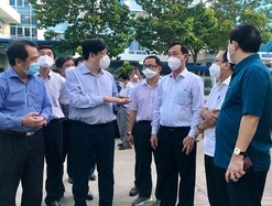 Bộ trưởng Y tế: Giãn cách theo Chỉ thị 16 phải ‘chặt trong, chặt ngoài’