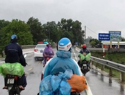 2 người chạy xe máy từ miền Nam về Nghệ An dương tính COVID-19 