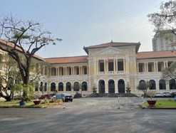 Kháng cáo do tòa xác định từ bỏ yêu cầu khởi kiện