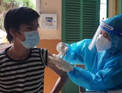 Phó giám đốc Sở Y tế TPHCM lý giải tiêm đủ 2 mũi vaccine vẫn tử vong
