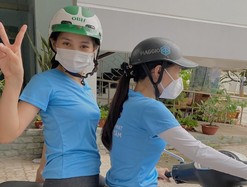 Hoa hậu Tiểu Vy cùng nhiều nghệ sĩ hỗ trợ người khó khăn mùa dịch