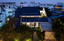 Vẻ đẹp 'gây nghiện' của ngôi nhà giữa Sài Gòn hoa lệ