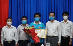 Cần Thơ khen thưởng học sinh đạt Huy chương vàng Olympic Sinh học quốc tế