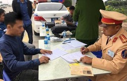 Vi phạm giao thông: Phạt lao động công ích cho chừa!
