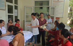 Vụ cháy Công ty Rạng Đông: Dân được khám miễn phí