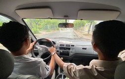 Có hay không việc dùng bằng B1 không được lái ô tô?