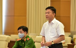 Tranh luận việc ngừng điện, nước tại nơi vi phạm