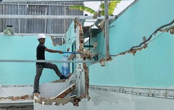 Tranh luận trái chiều về biện pháp cắt điện, nước