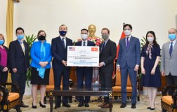 Chương trình COVAX cung cấp cho Việt Nam 1,5 triệu liều vaccine Pfizer/BionTech 