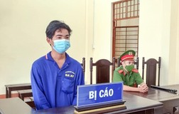 Chửi bới, đánh công an để... thông chốt
