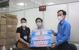 Đà Nẵng trao 1.000 suất quà cho công nhân khó khăn do COVID-19