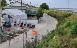 Nghệ An phát hiện 2 phụ nữ bán rau dương tính với SARS-CoV-2