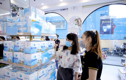 AB Beauty World ‘tung’ khẩu trang chuẩn EU giá 20-50K/hộp  ​