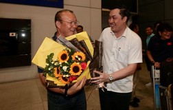 Thầy trò Park Hang-seo về nước, quyết thắng UAE và Thái Lan 