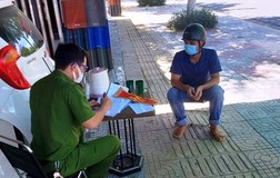 Đà Nẵng: Mượn băng đỏ đi giao thịt bị công an phát hiện