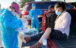 Người đi xe máy về quê sẽ được trung chuyển qua hầm Hải Vân miễn phí