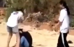 Lâm Đồng: 2 nhóm nữ sinh đánh nhau ở gần nghĩa trang