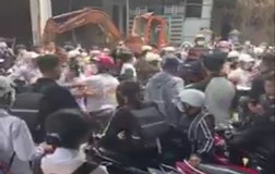 Đắk Lắk: Lại xuất hiện clip học sinh đánh nhau