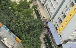 Trưởng Chi cục THA dân sự quận Bình Tân rơi lầu ở Carina