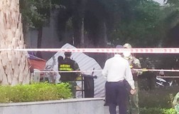 Người phụ nữ rơi lầu chung cư ở Bình Thạnh nghi do tự tử