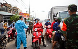 Ngày mai, sẽ ban hành phương án đi lại giữa TP.HCM với 4 tỉnh giáp ranh