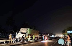 Tài xế xuống kiểm tra xe bị ô tô tông thiệt mạng