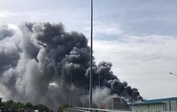 Công an TP.HCM điều tra vụ cháy Công ty thực phẩm tại Nhà Bè 