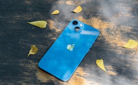 Nhiều mẫu điện thoại giảm giá đến 7,5 triệu đồng ngày 7-7