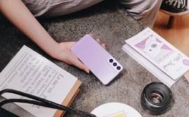 Chưa đầy 1 tiếng, 22 chiếc Galaxy S22 tím Bora giá 'sốc' đã tìm được chủ nhân