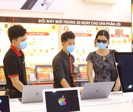 Nhiều mẫu laptop giảm giá nhẹ dịp cuối tuần