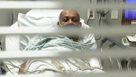 'Hãy tiêm vaccine khi có thể!'