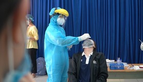 Video: Phụ huynh TP.HCM an tâm khi con thi THPT đợt 1