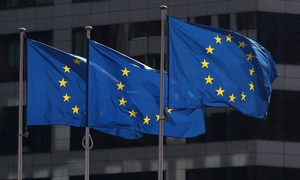 Khoảng 1 / 3tron gsố 27 nước EU muốnỦ y banchâu Â unhanh chóng tiến Hành vòng trừng phạt thứ 7 nhằm vào Ngavà Belarus. : Nh: Reuters
